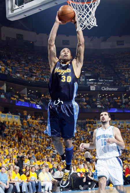 步行者展现 步行者展现